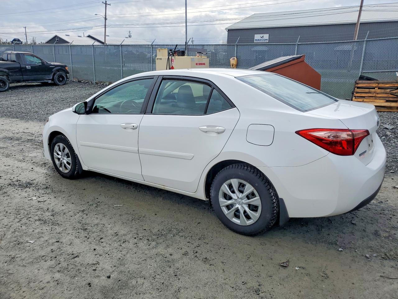 2018 TOYOTA COROLLA