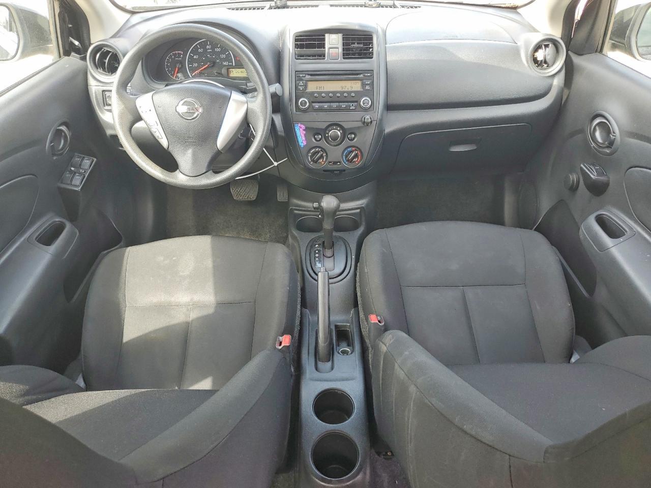 2016 NISSAN VERSA