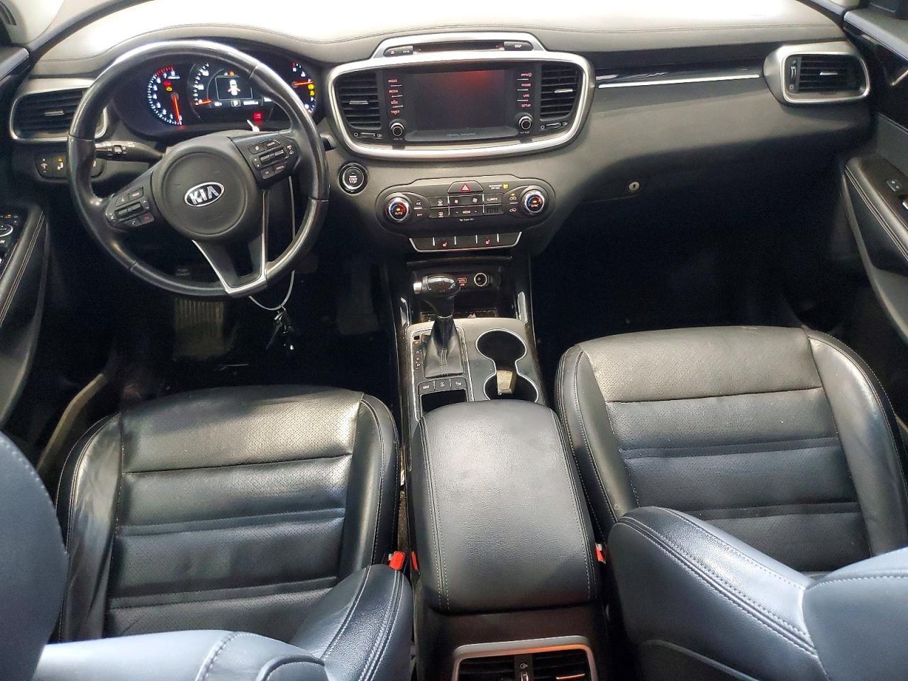 2018 KIA SORENTO