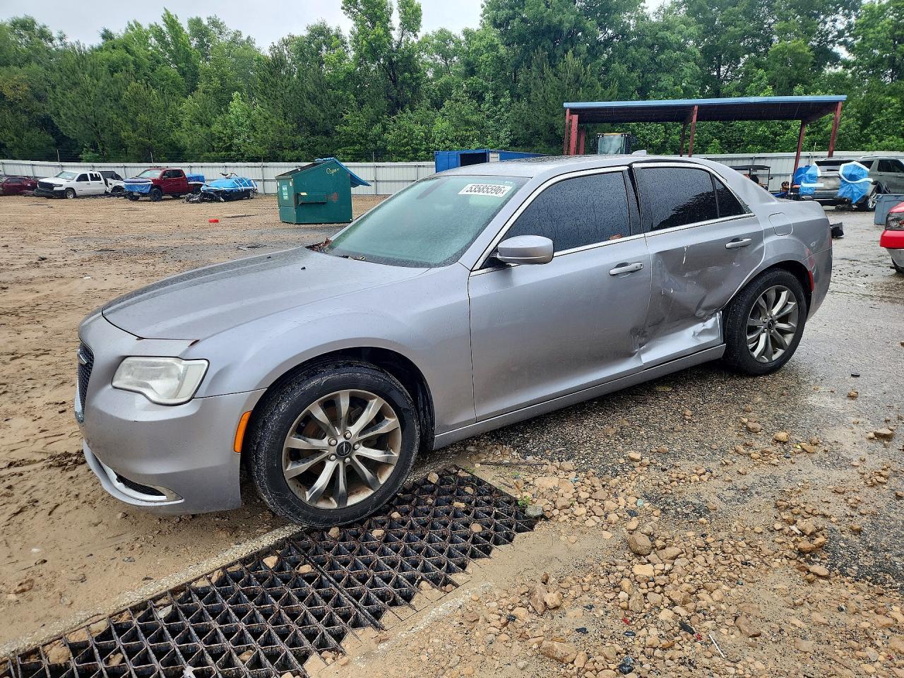 2015 CHRYSLER 300