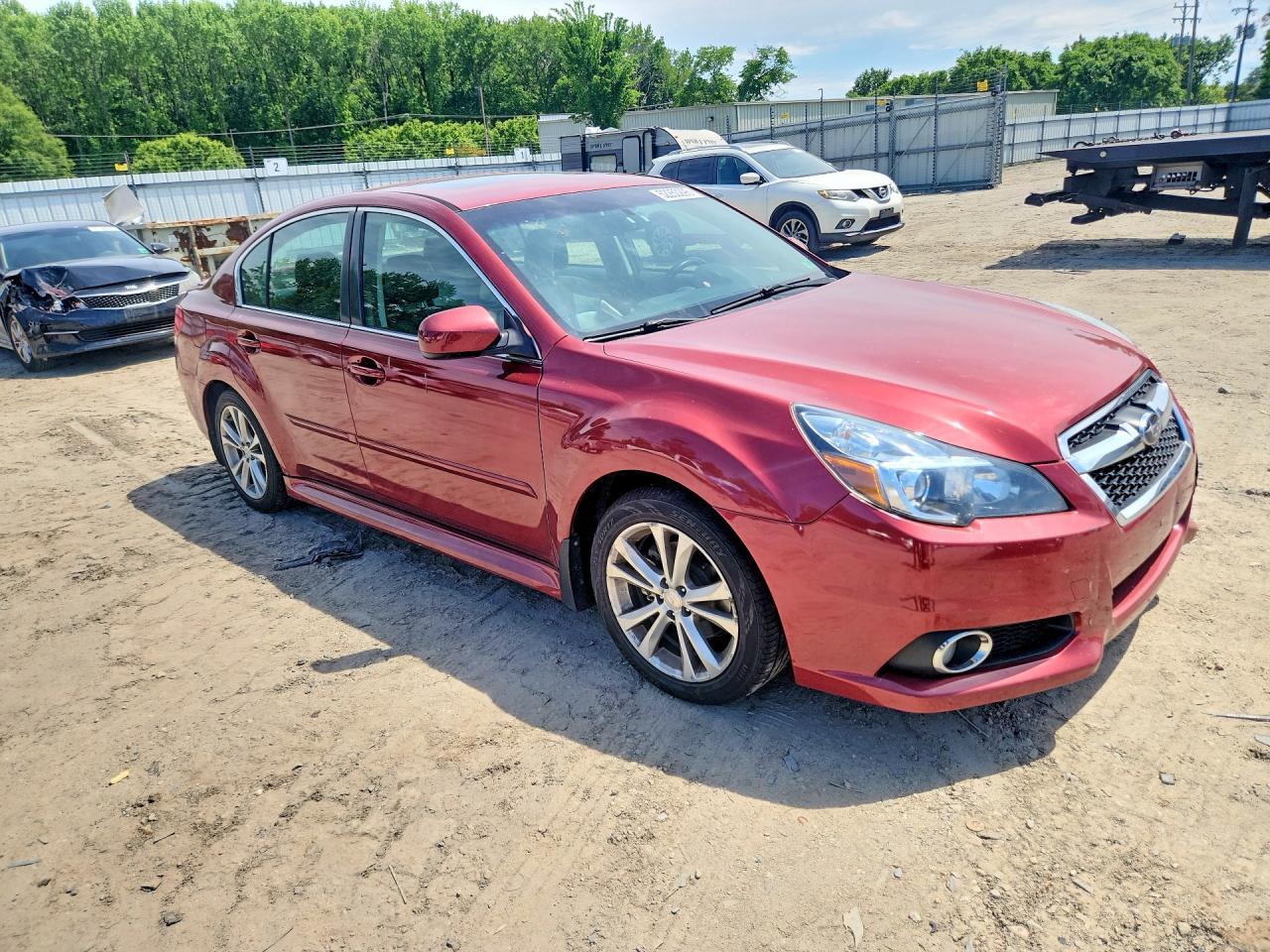 2013 SUBARU Legacy