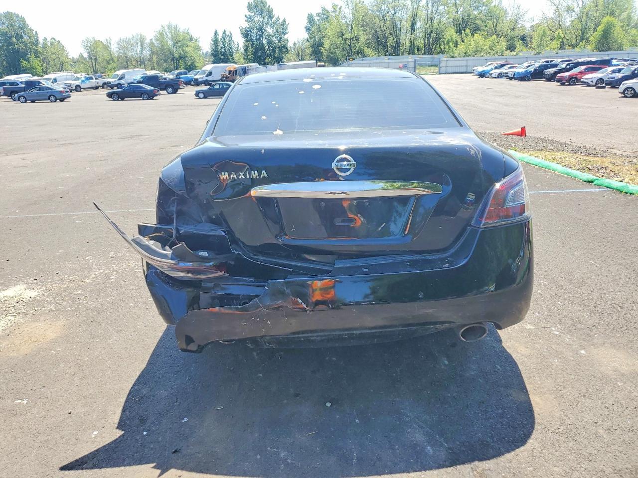 2014 NISSAN Maxima