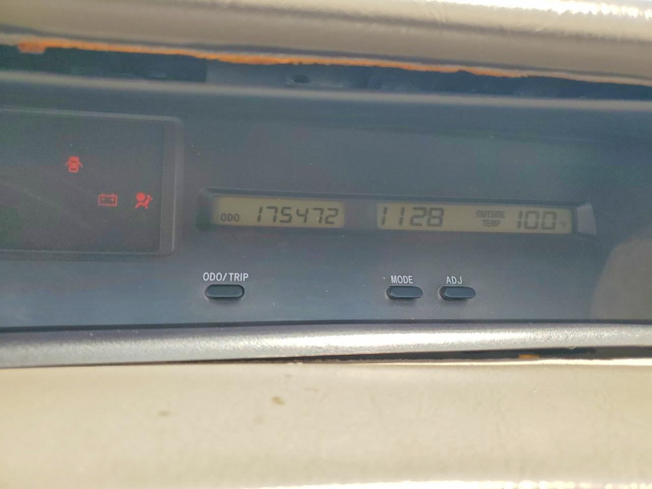 2003 TOYOTA Avalon