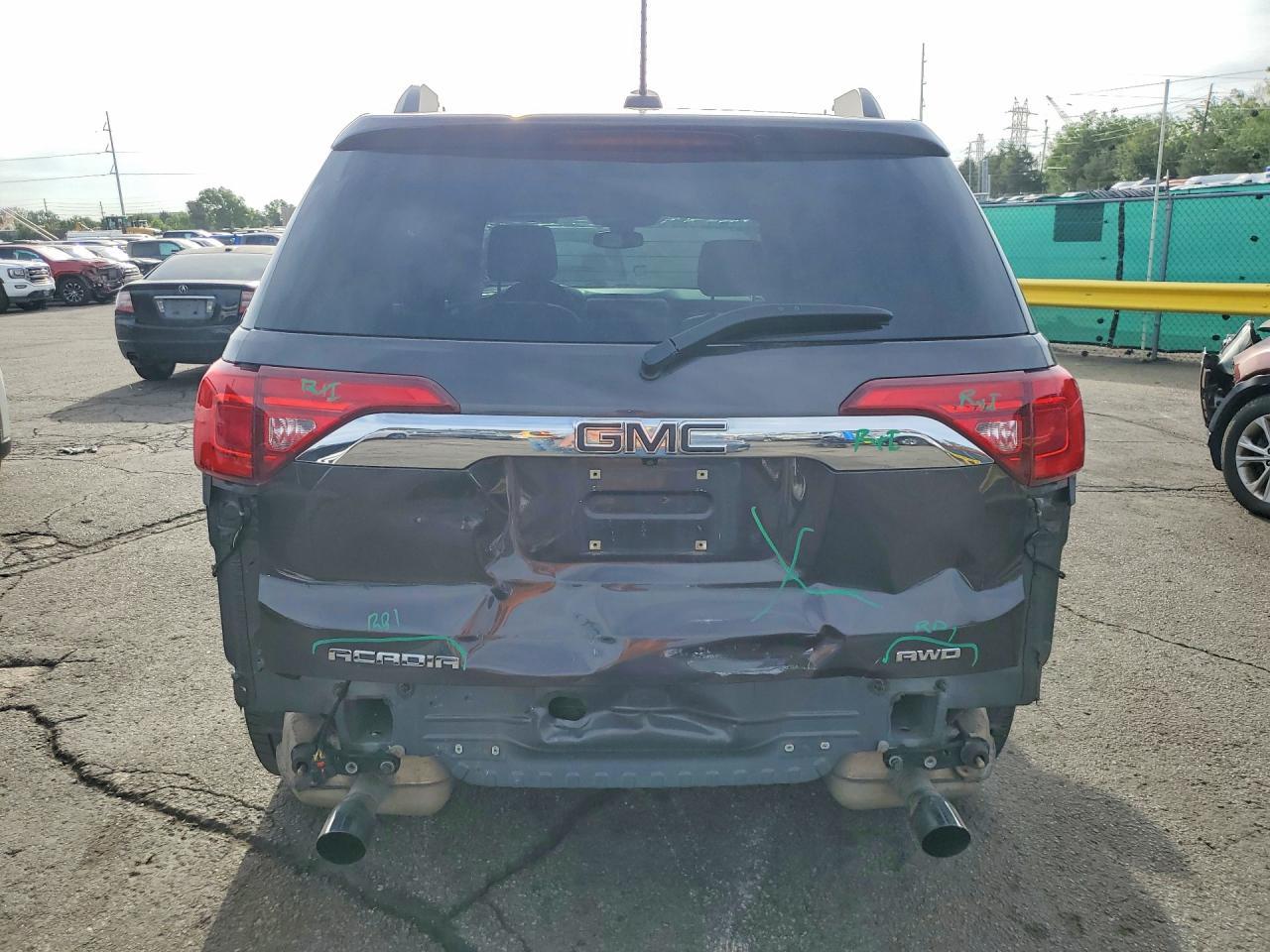 2018 GMC ACADIA