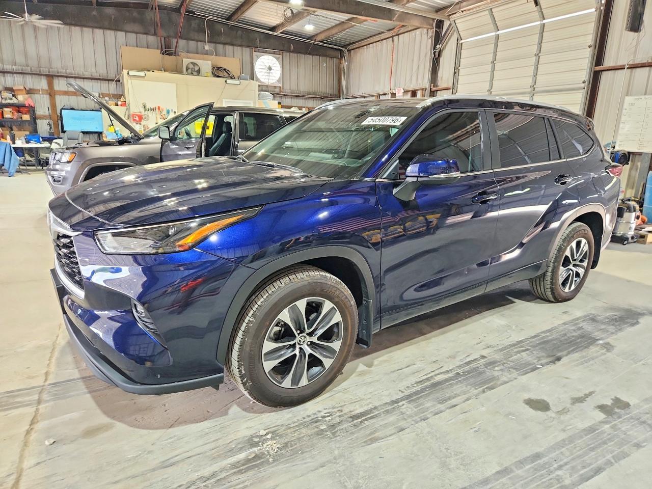 2026 TOYOTA HIGHLANDER