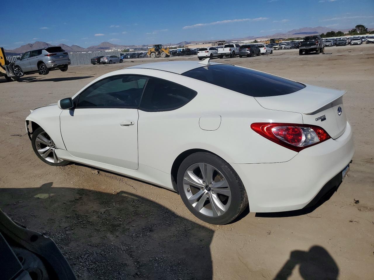 2011 HYUNDAI GENESIS