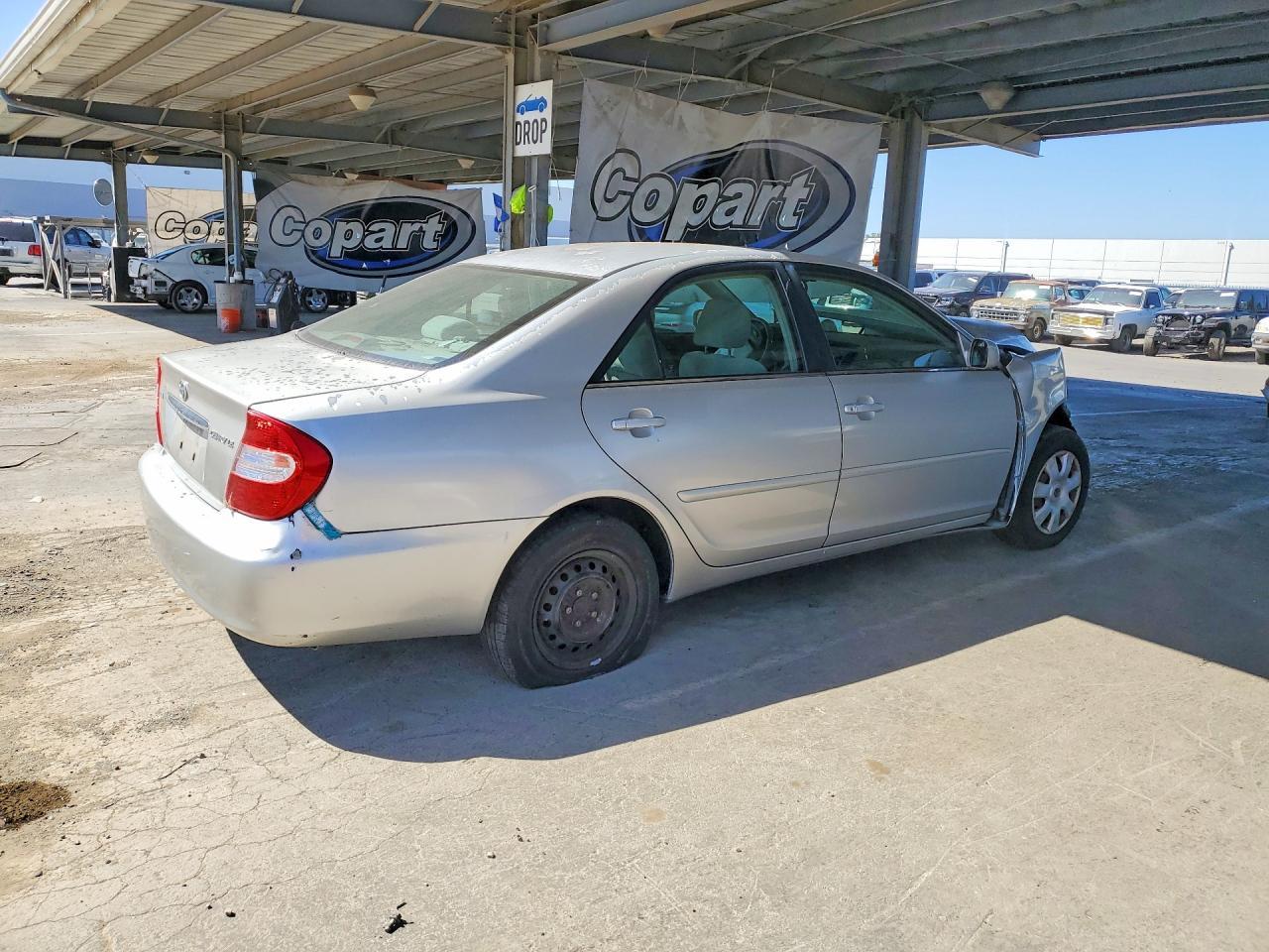 2004 TOYOTA CAMRY