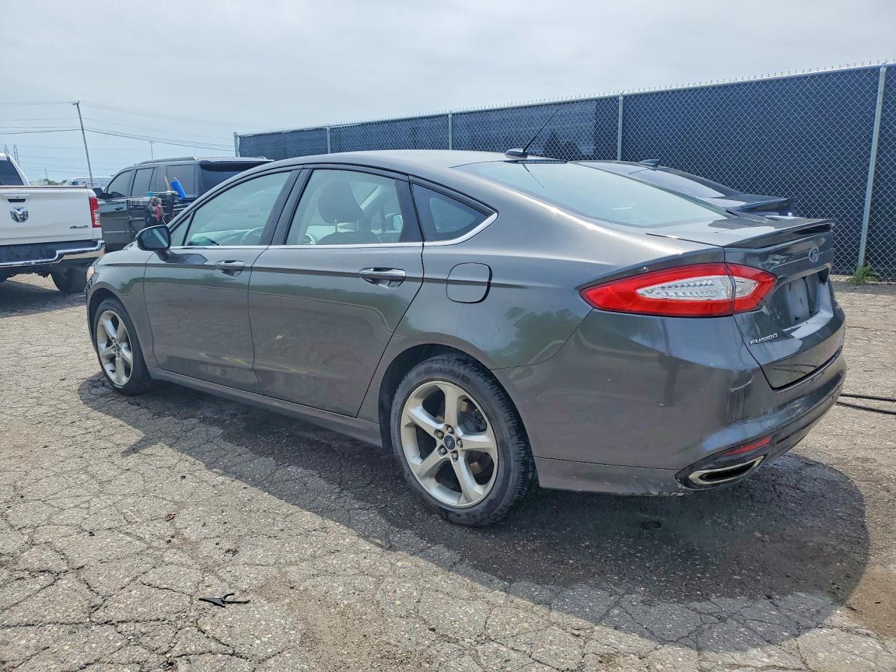 2016 FORD FUSION
