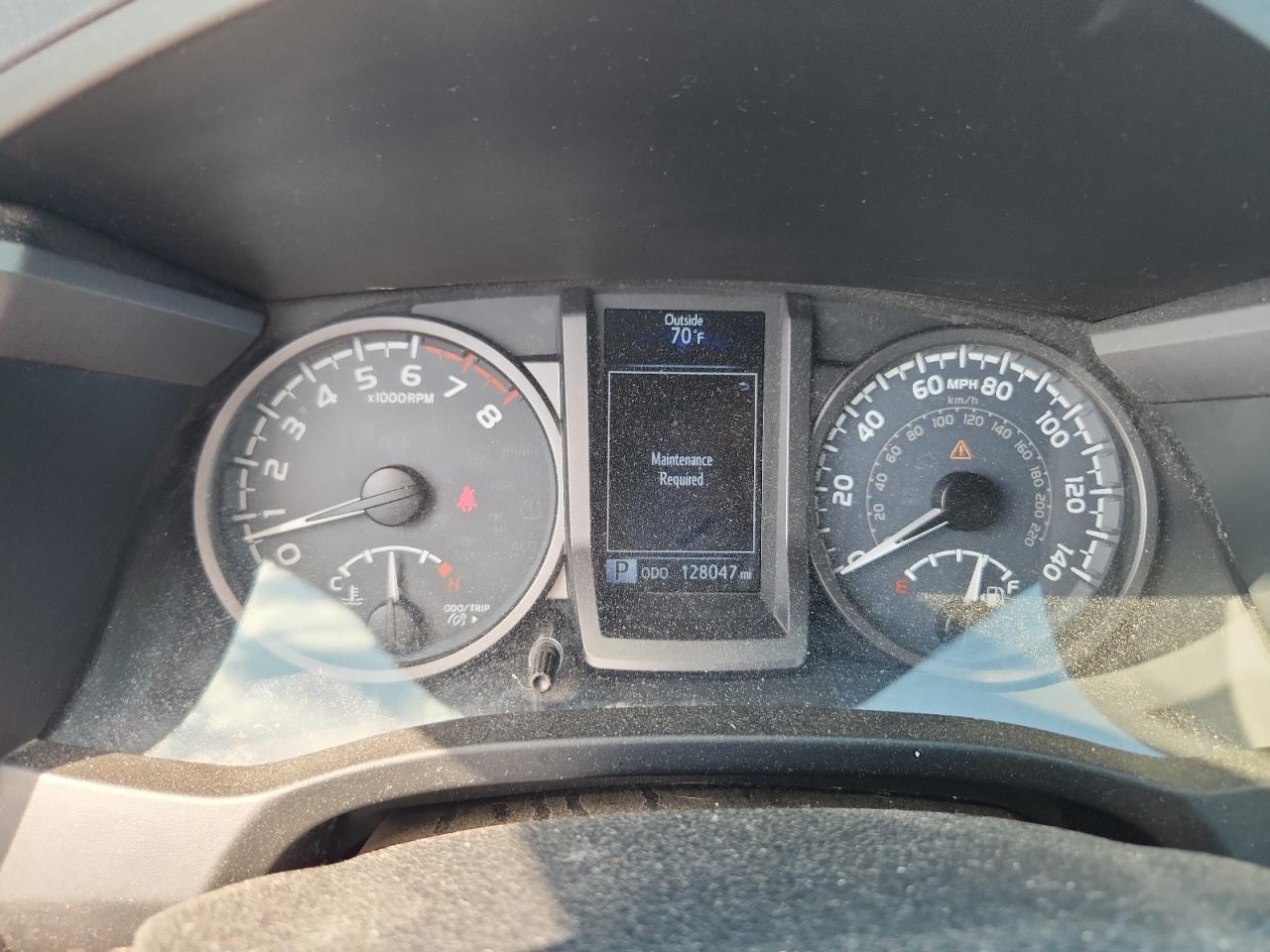 2016 TOYOTA TACOMA