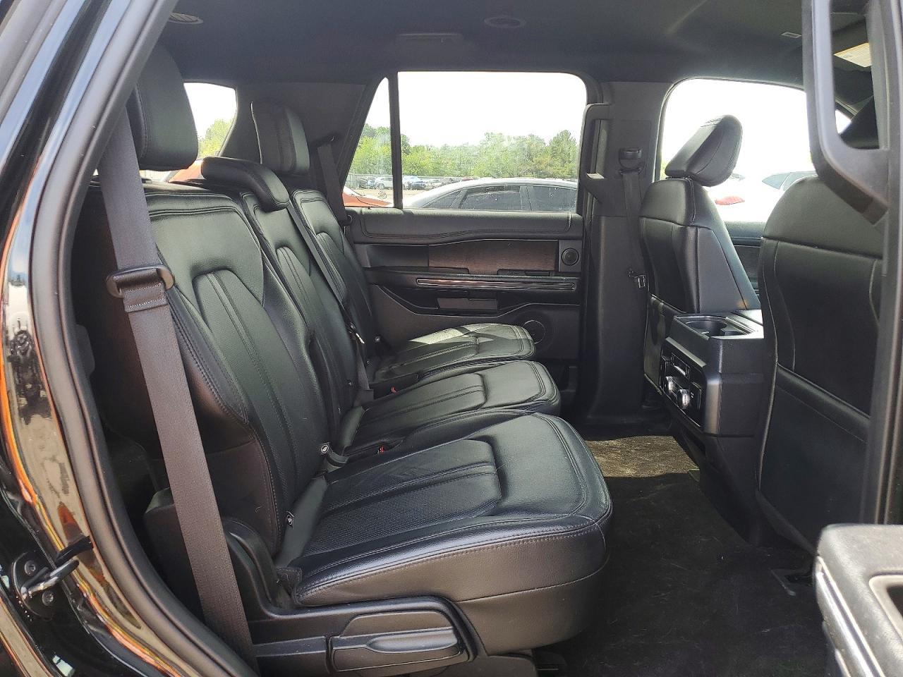 2021 FORD Expedition