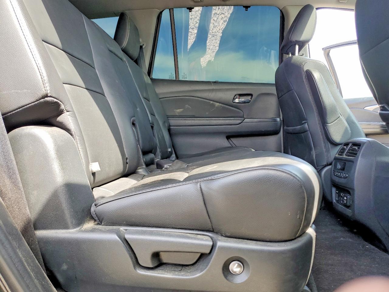 2019 HONDA PILOT