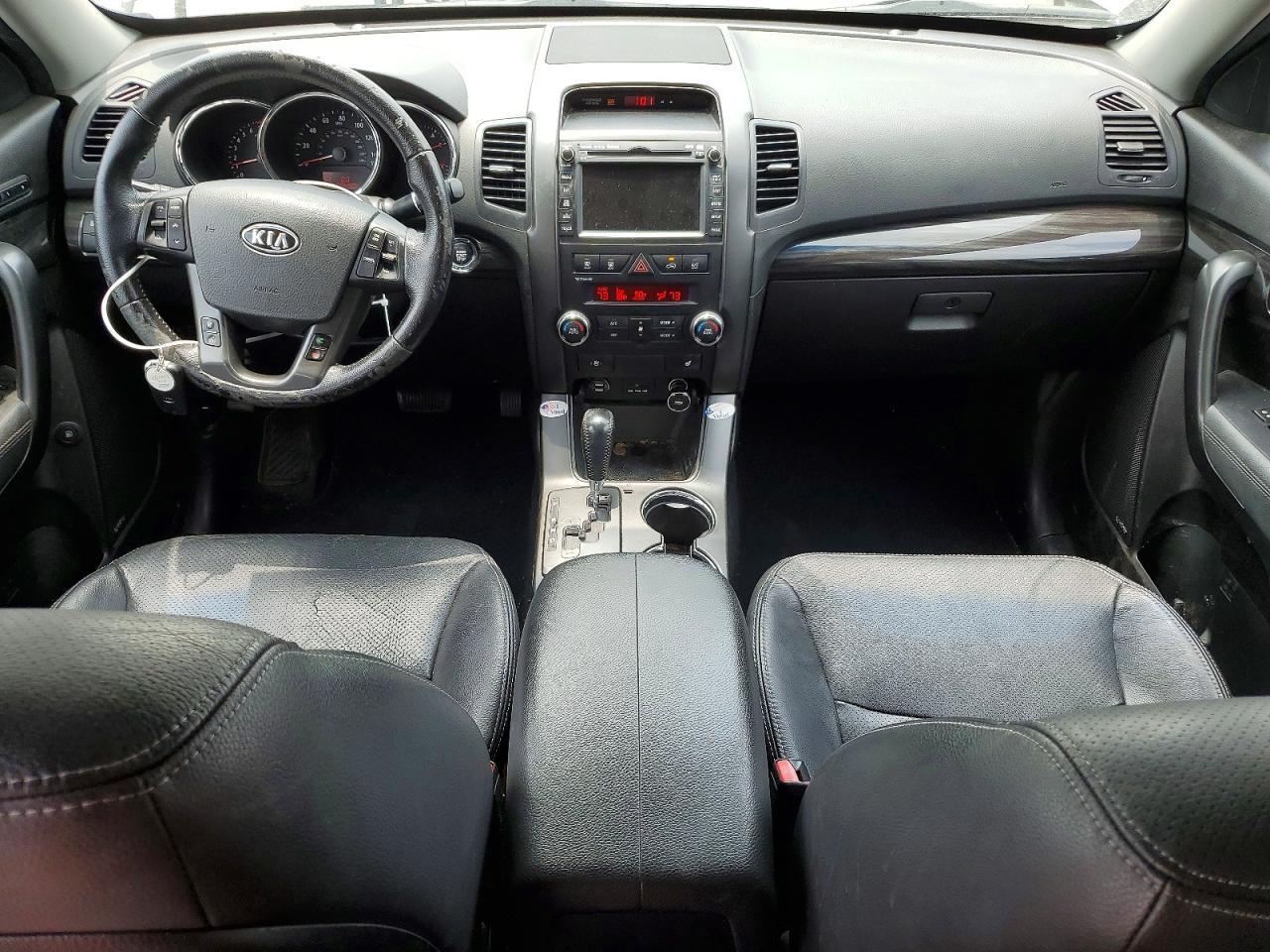 2013 KIA SORENTO