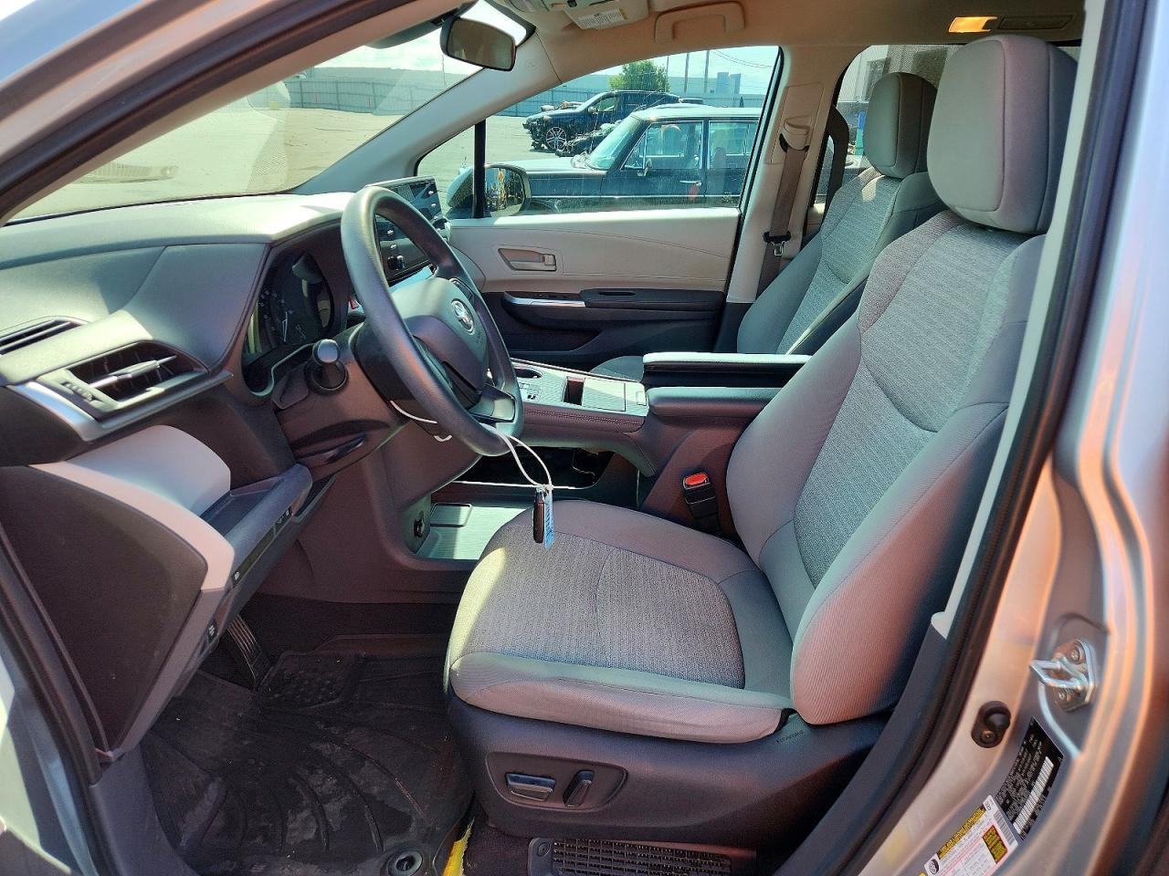 2022 TOYOTA SIENNA