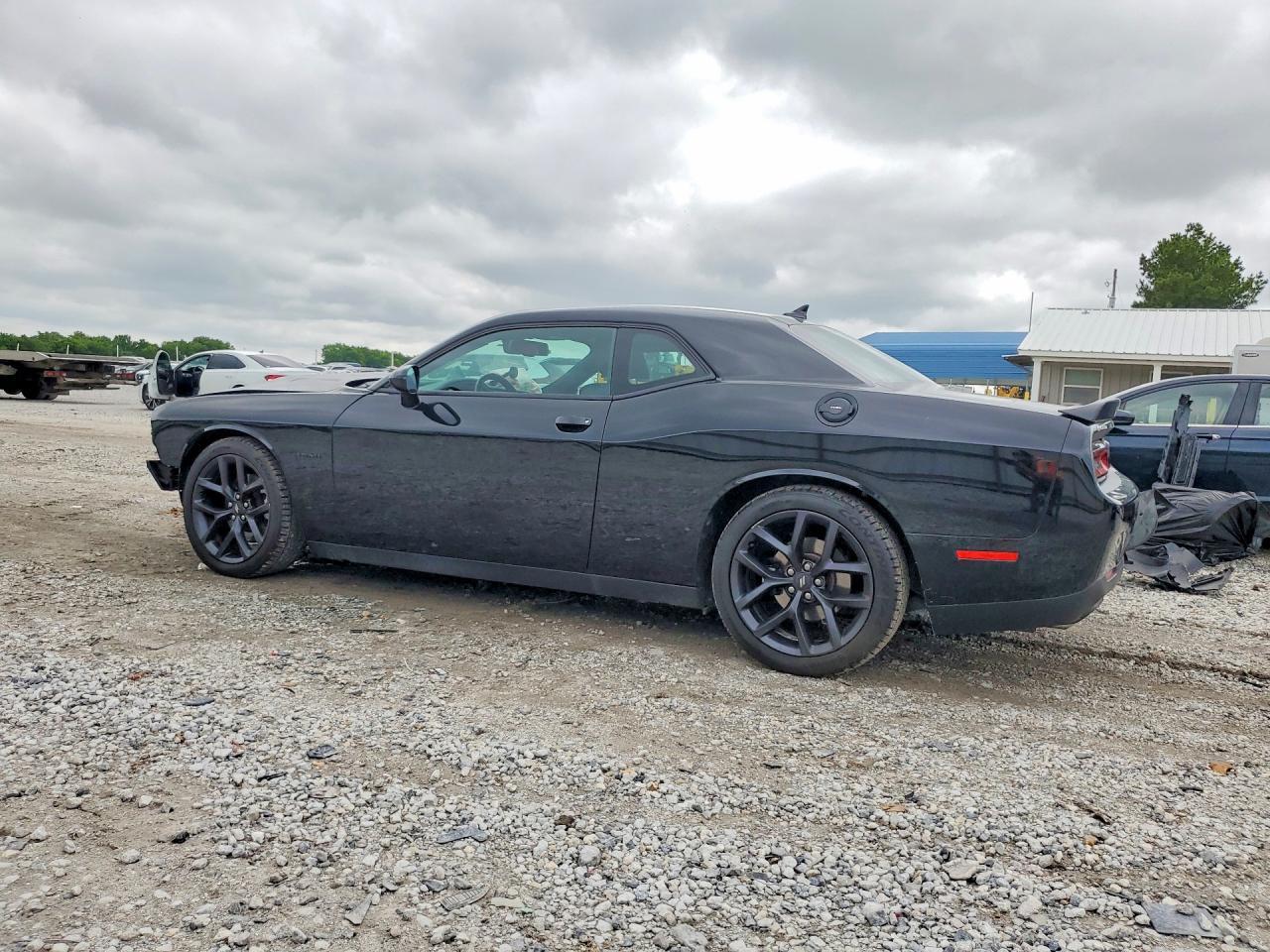 2021 DODGE Challenger