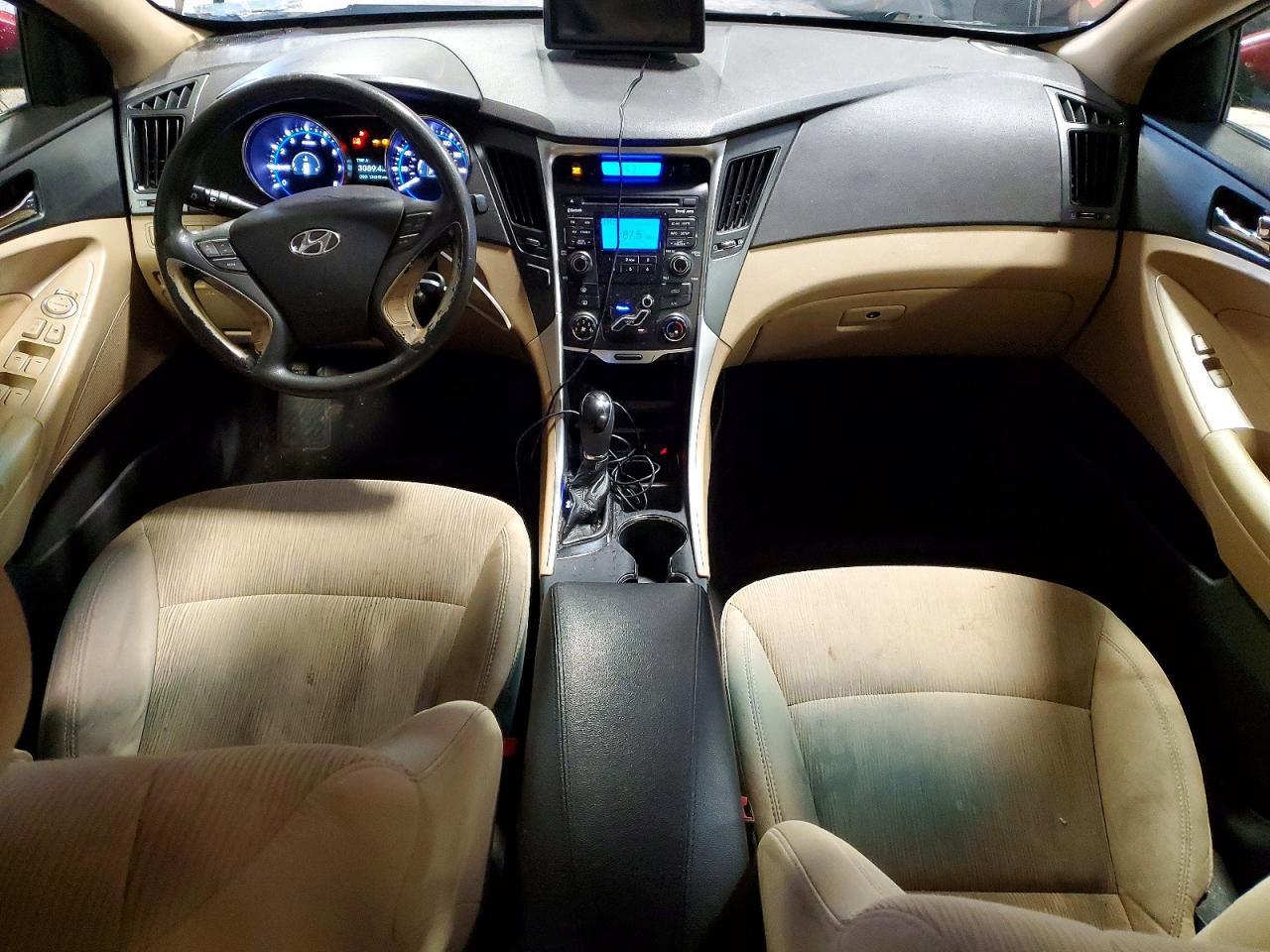 2011 HYUNDAI SONATA