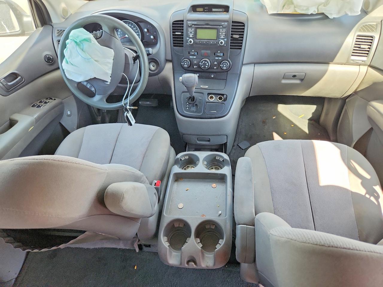 2012 KIA SEDONA