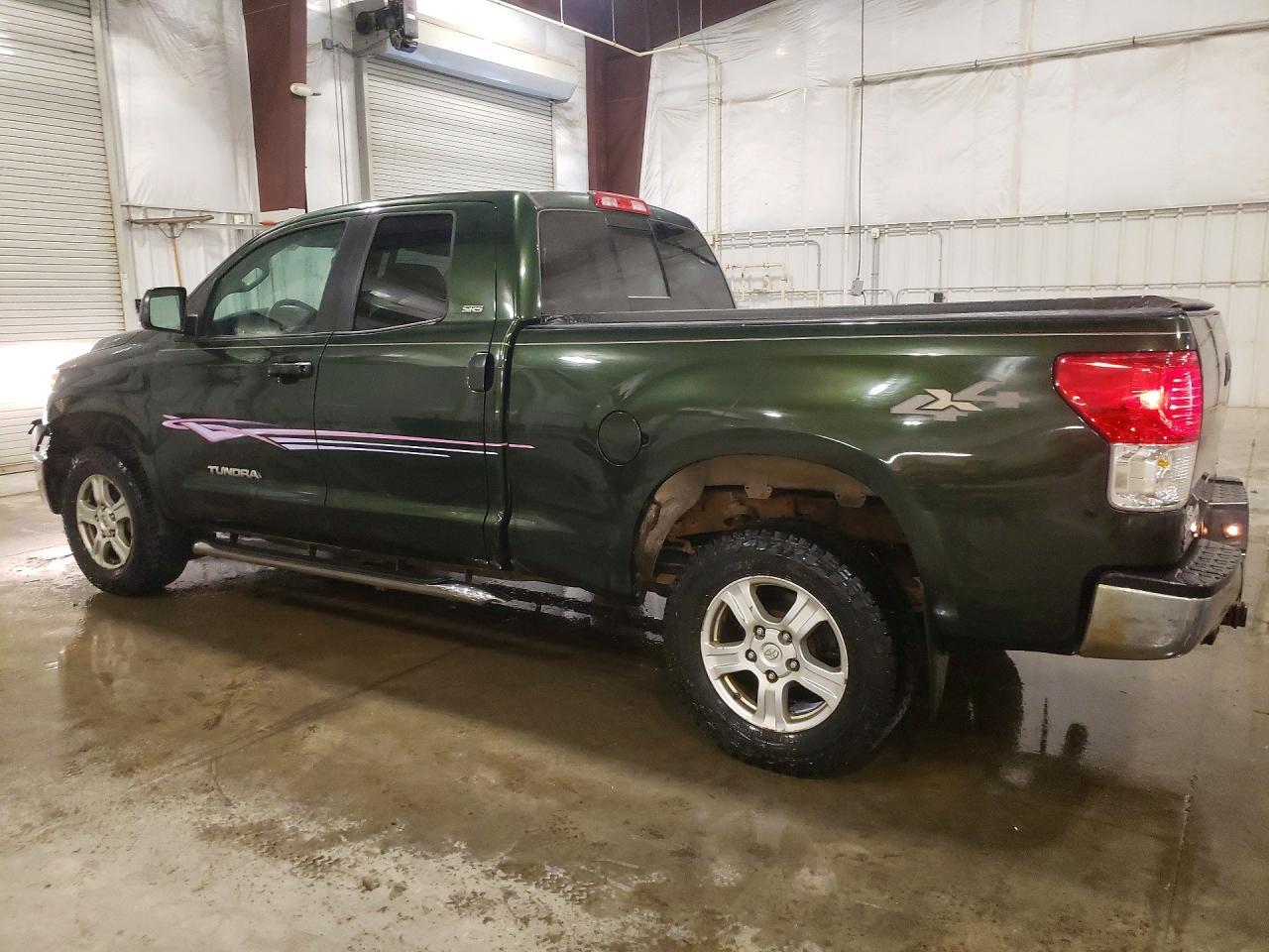 2011 TOYOTA TUNDRA