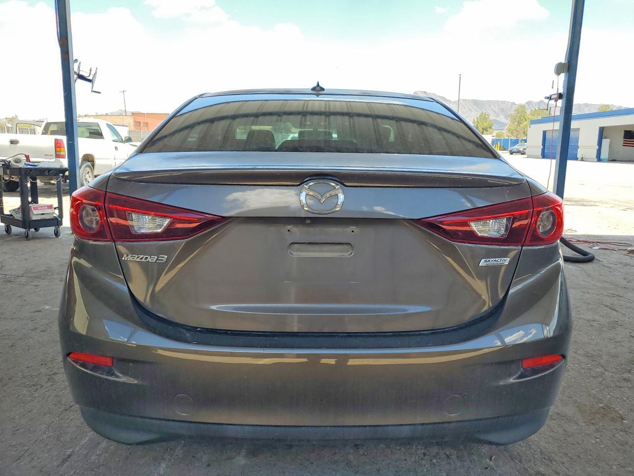 2014 MAZDA 3