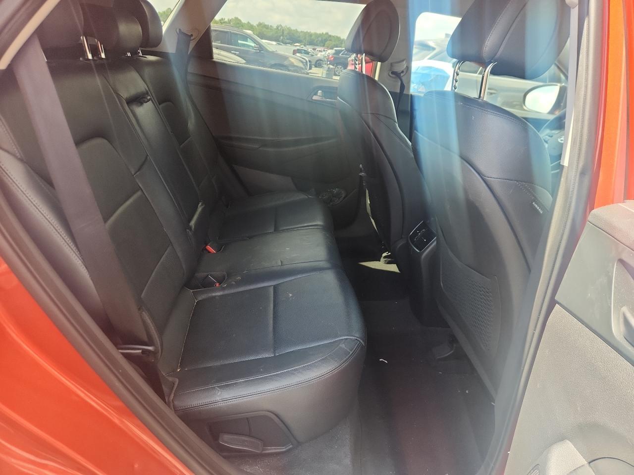 2016 HYUNDAI TUCSON