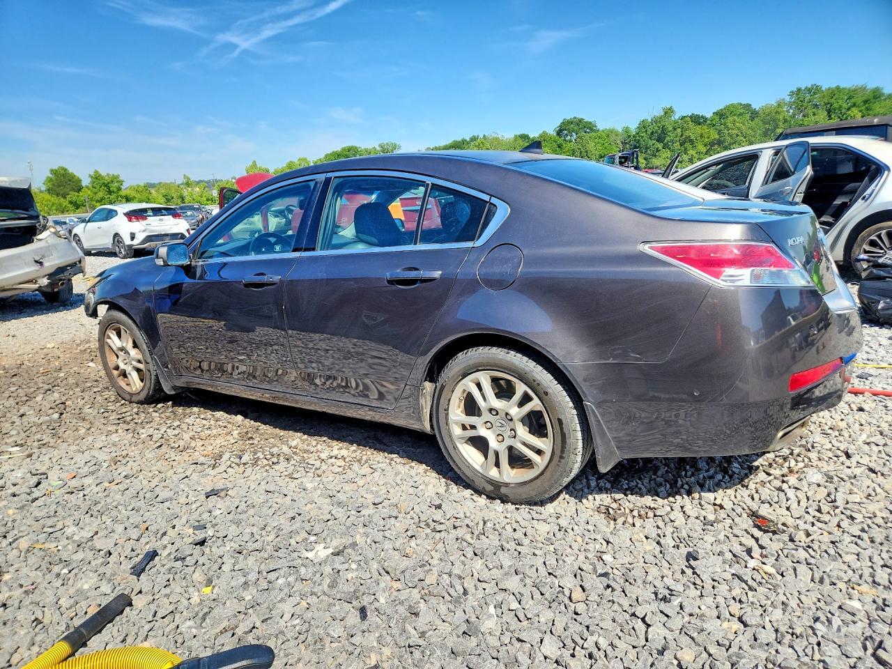 2011 ACURA TL