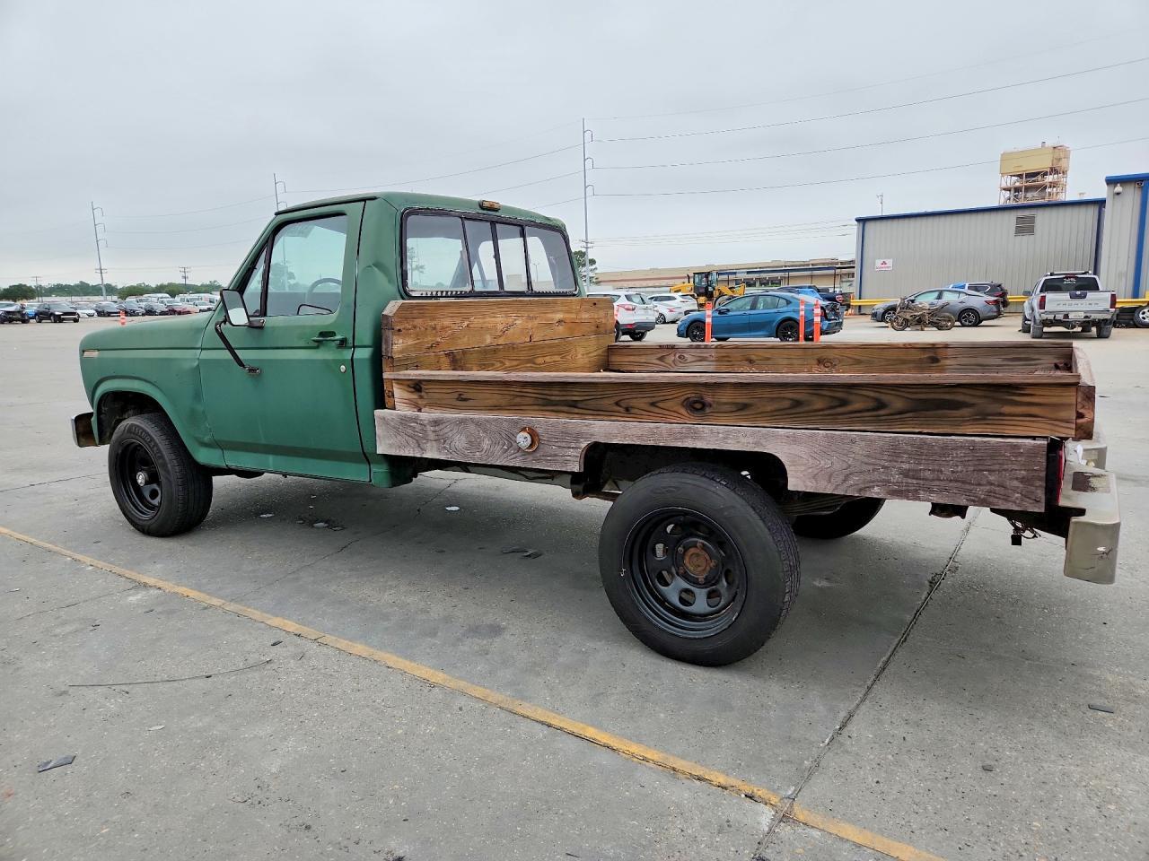 1986 FORD F-150 Lightning