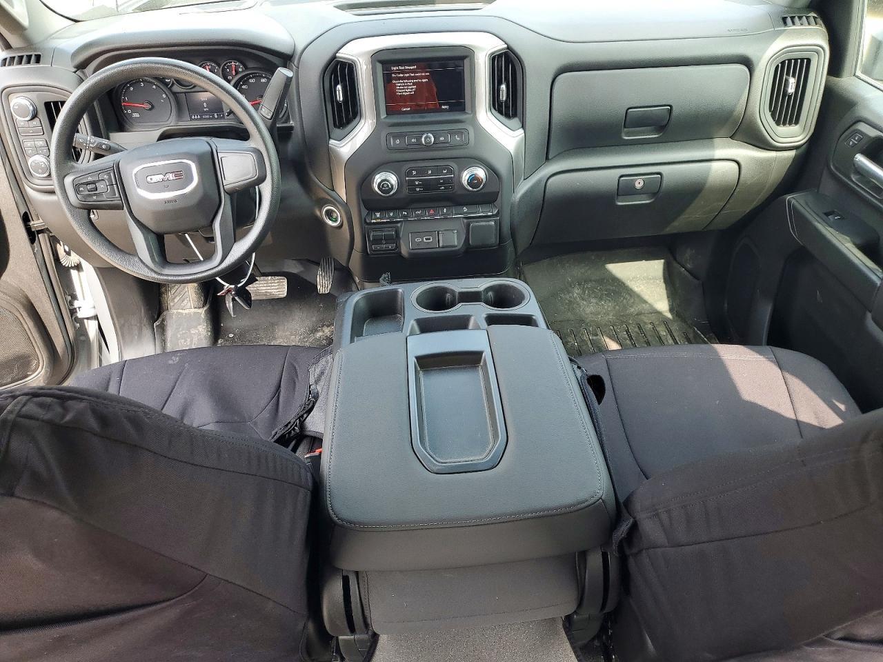 2024 GMC Sierra