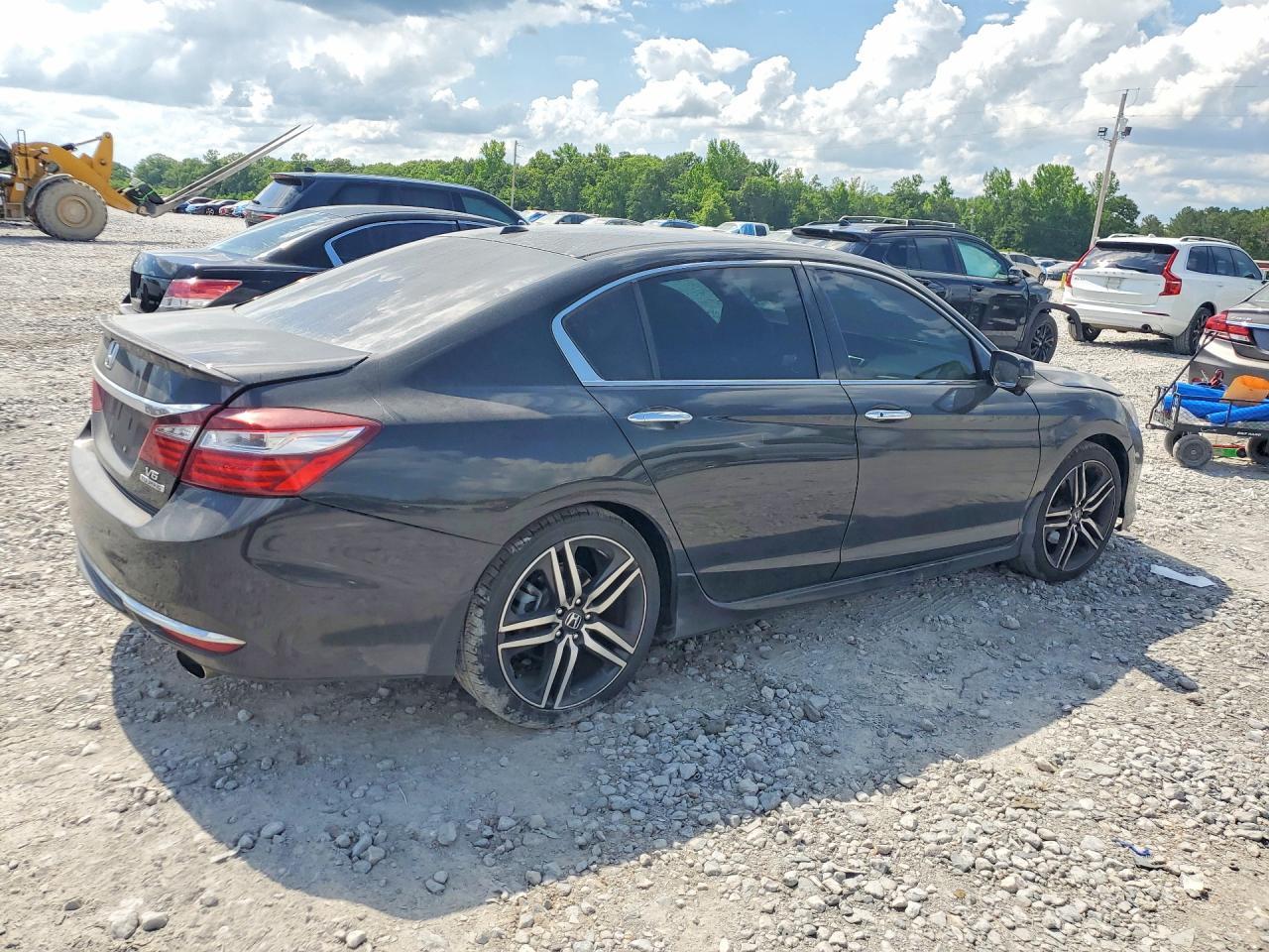 2016 HONDA ACCORD