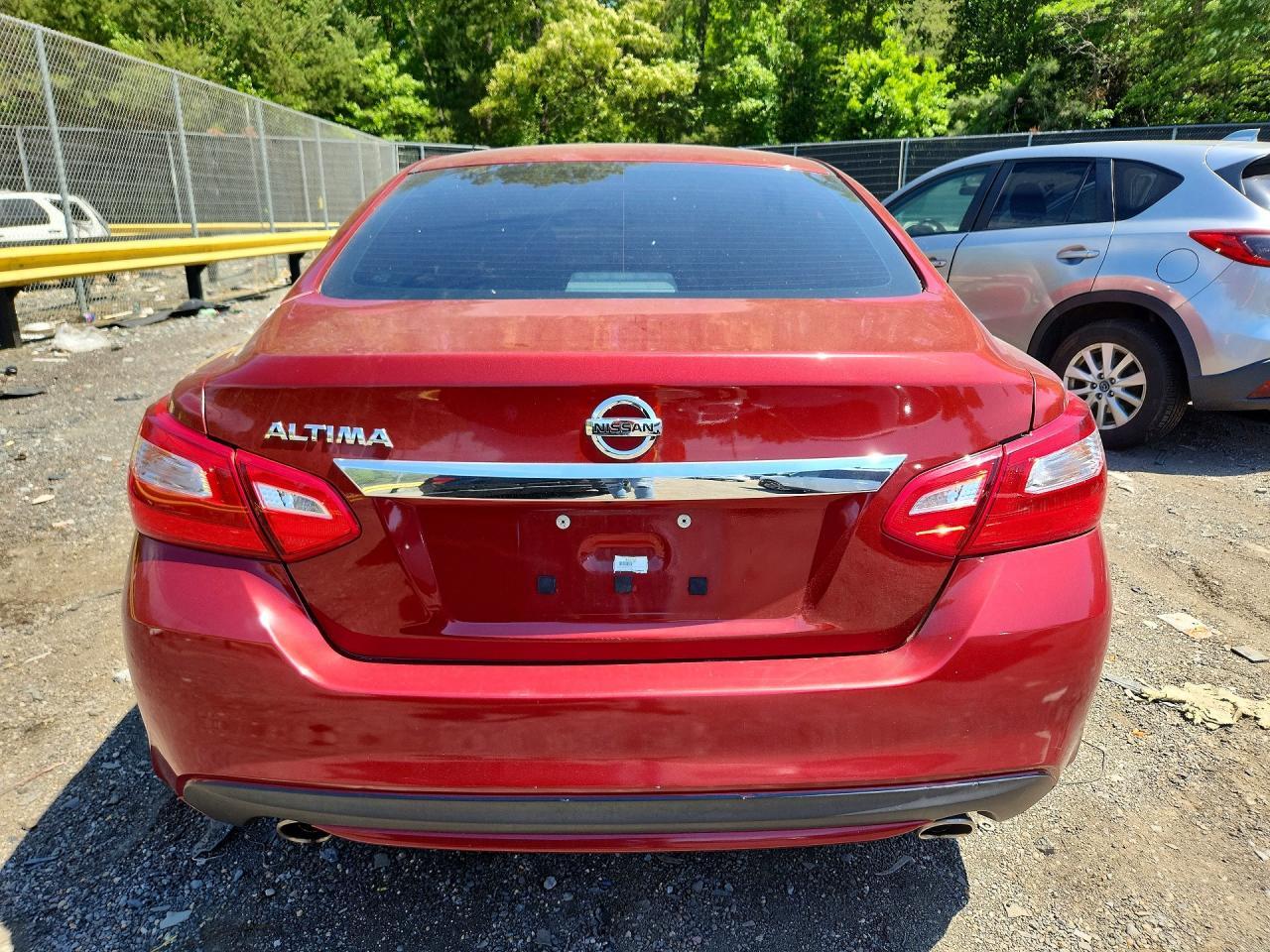 2016 NISSAN ALTIMA