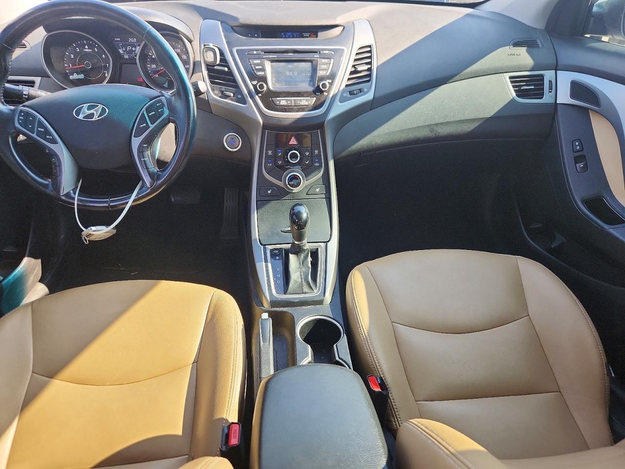2016 HYUNDAI ELANTRA