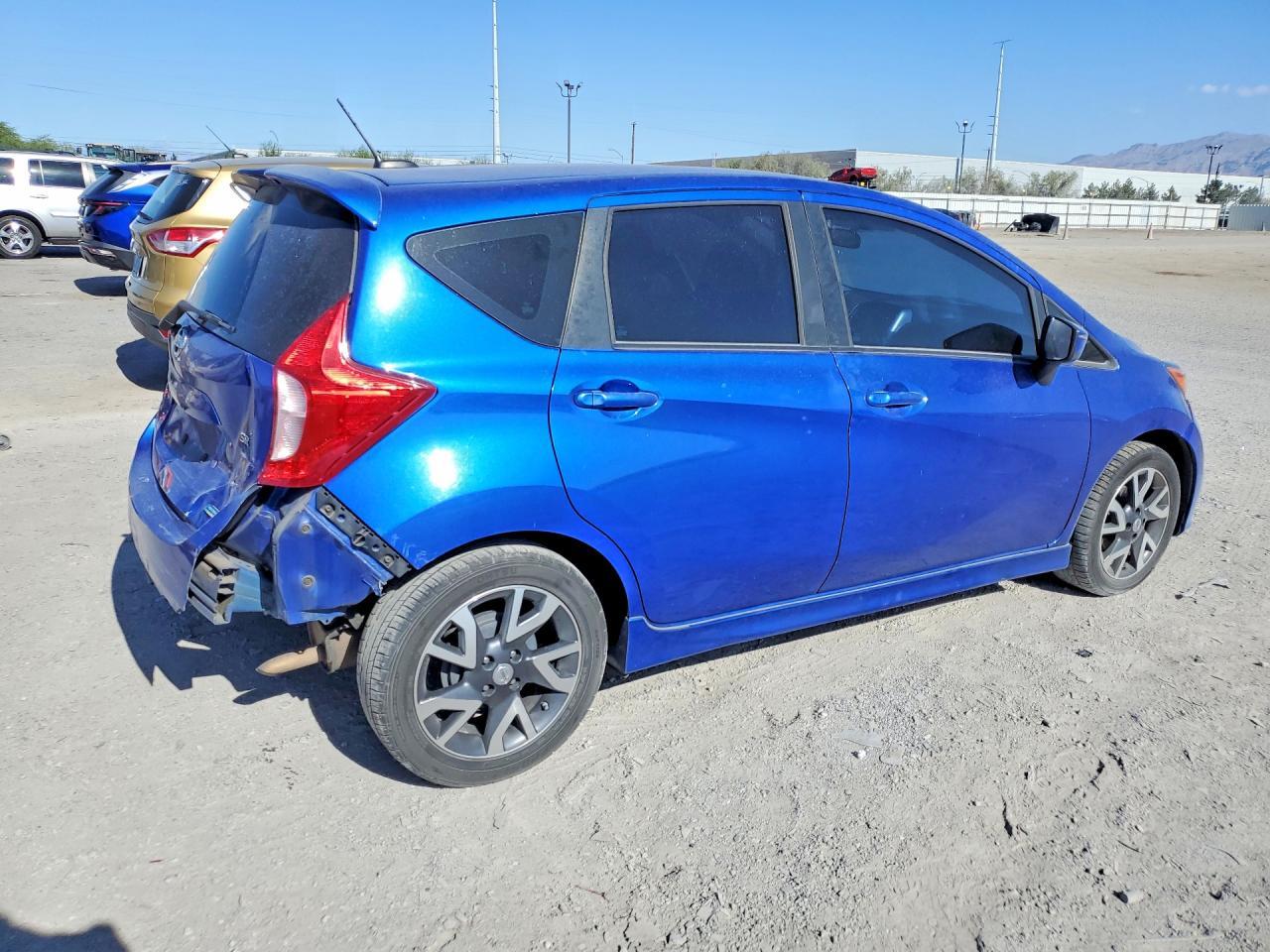 2015 NISSAN Versa Note