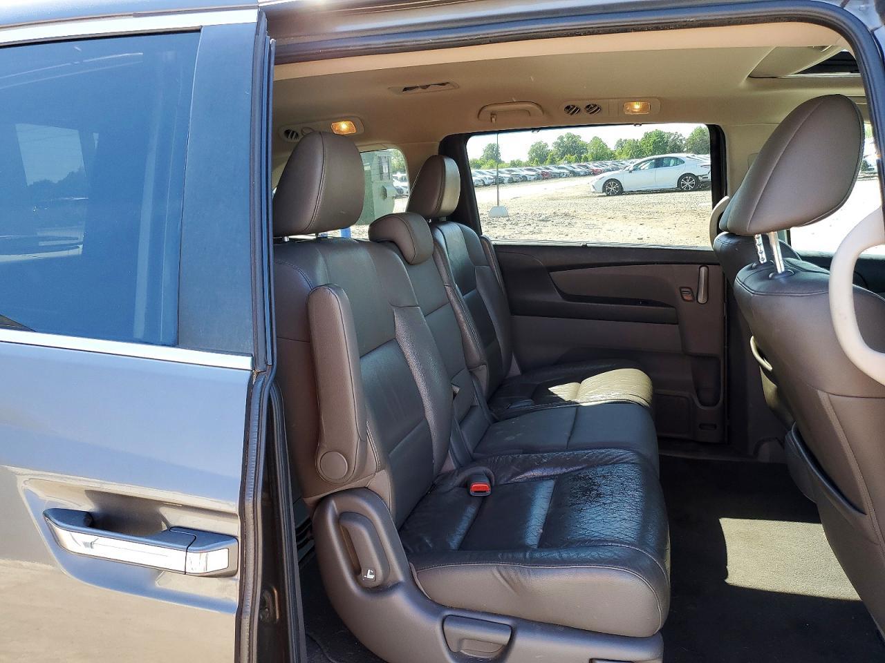 2011 HONDA ODYSSEY
