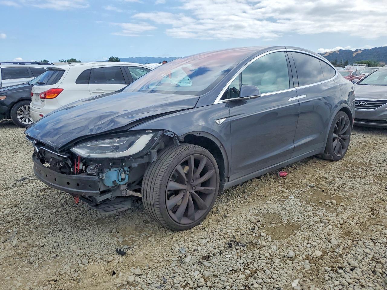 2016 TESLA MODEL X
