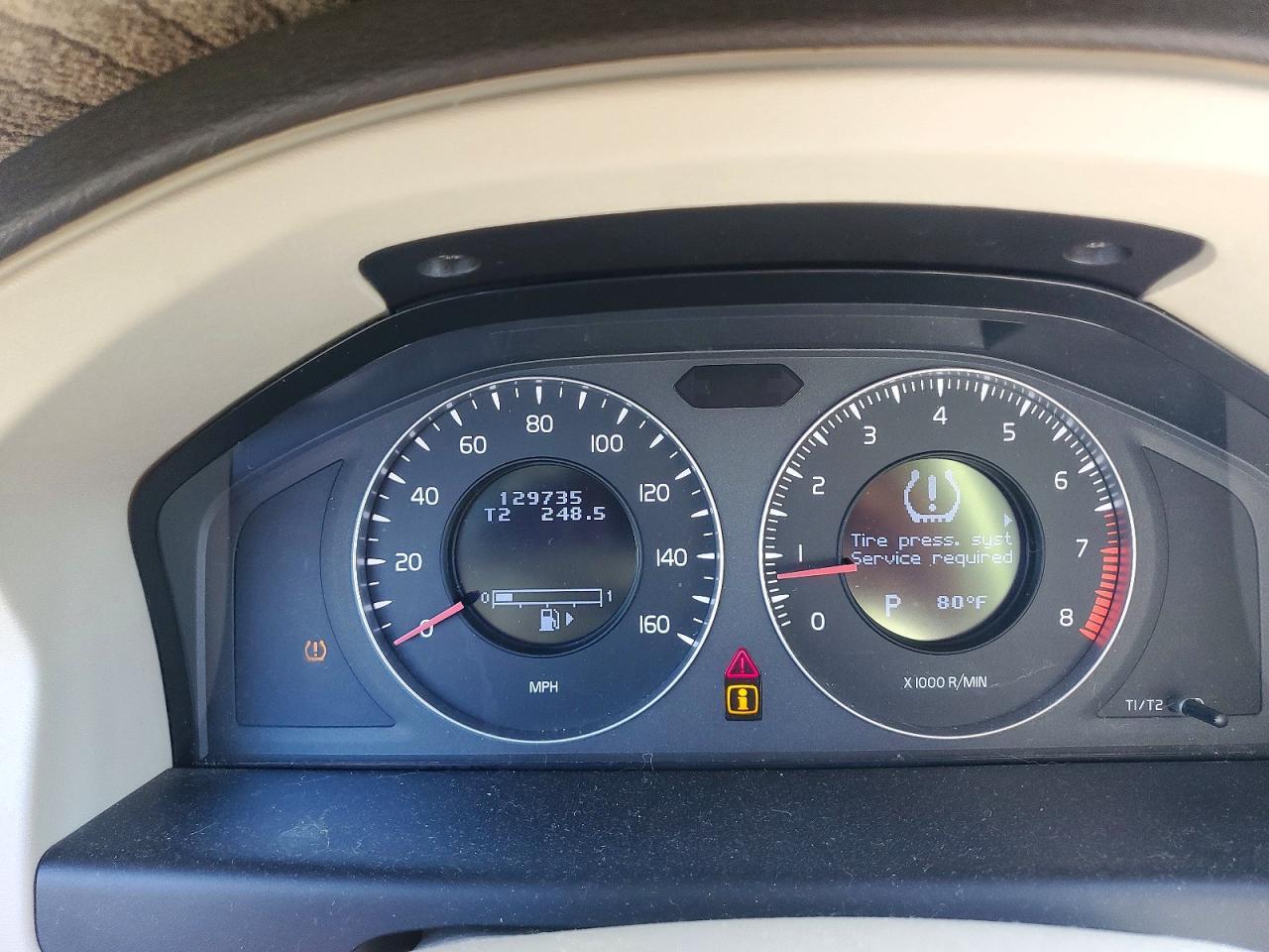 2008 VOLVO XC70