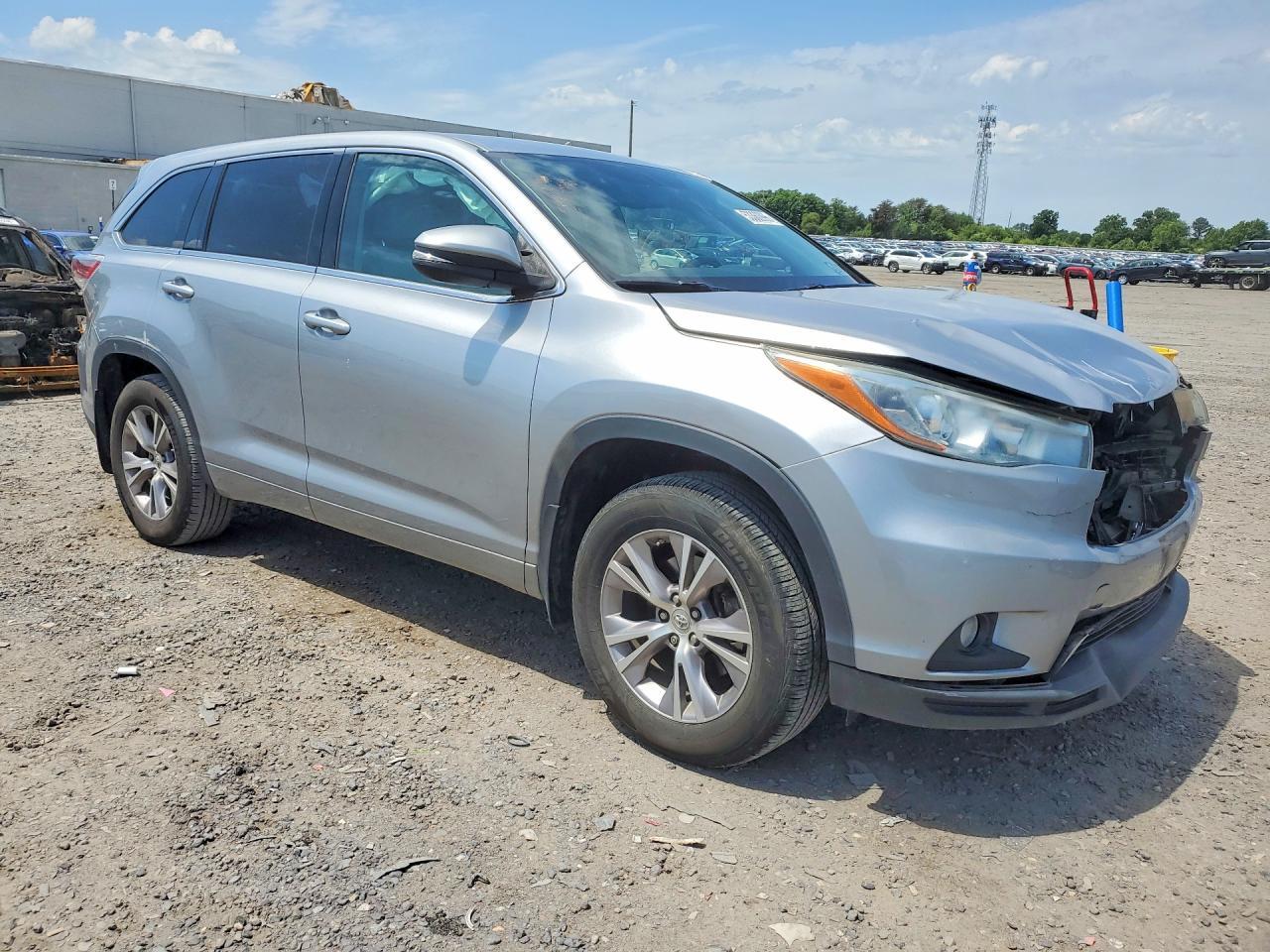 2015 TOYOTA HIGHLANDER