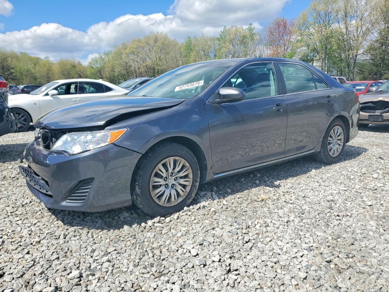 2014 TOYOTA CAMRY