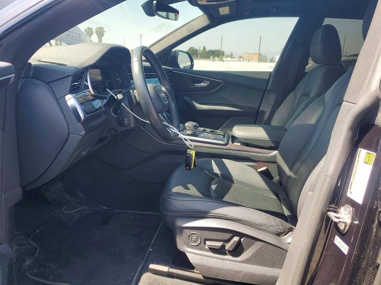 2021 AUDI Q8