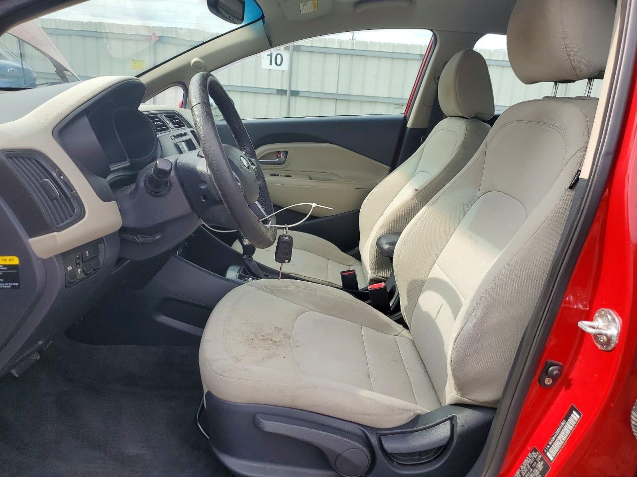 2013 KIA RIO