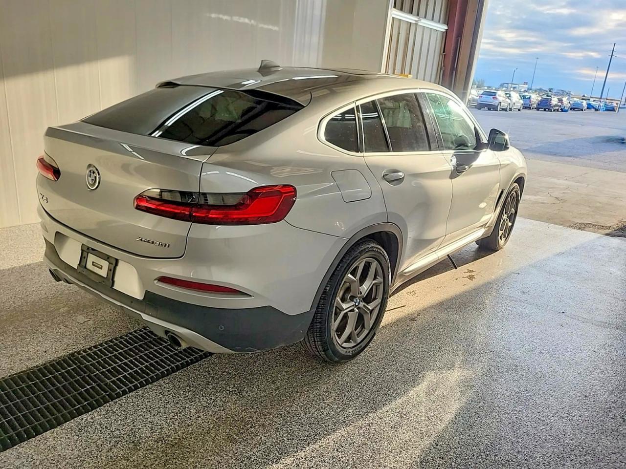 2021 BMW X4