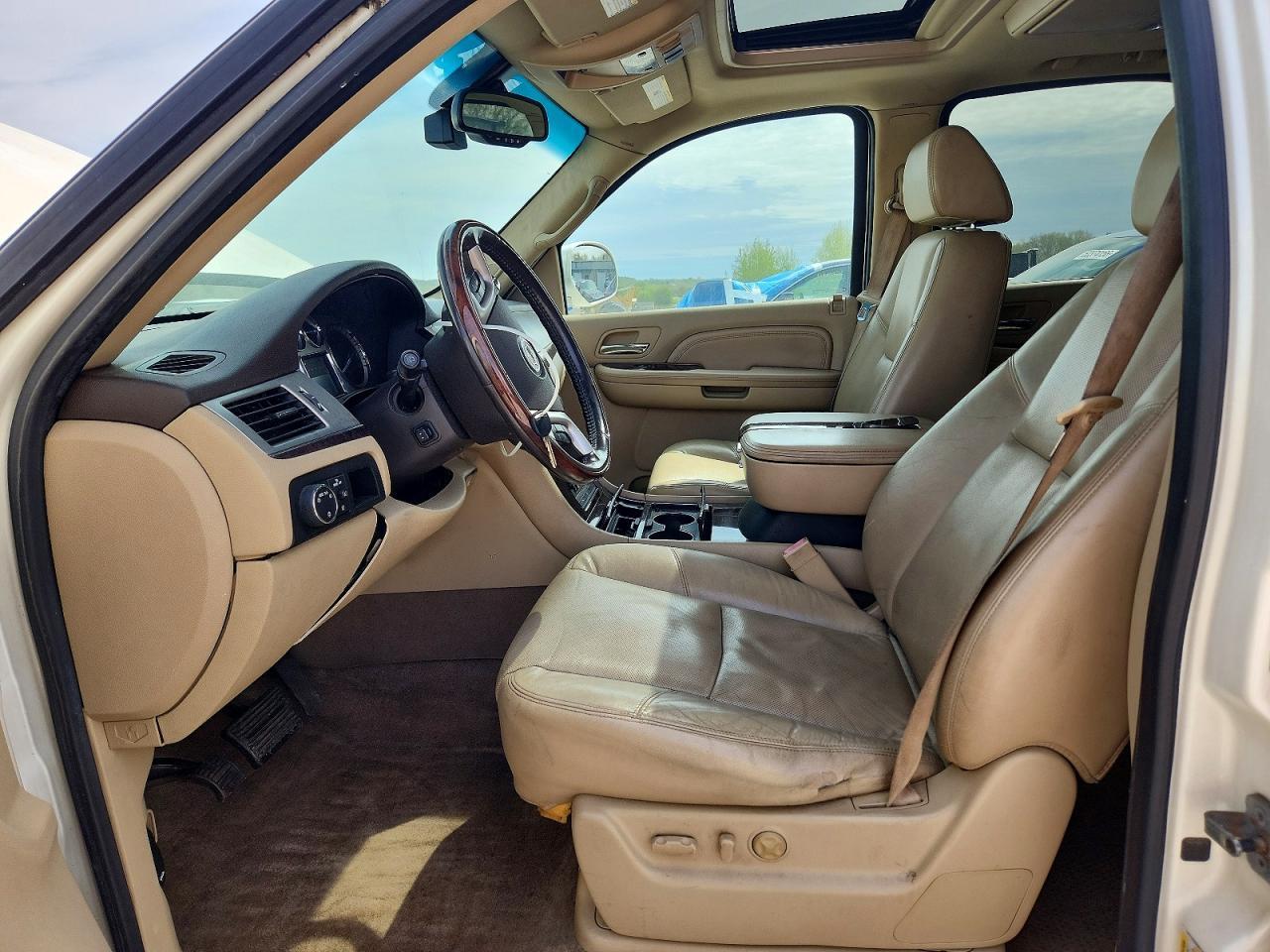 2009 CADILLAC ESCALADE
