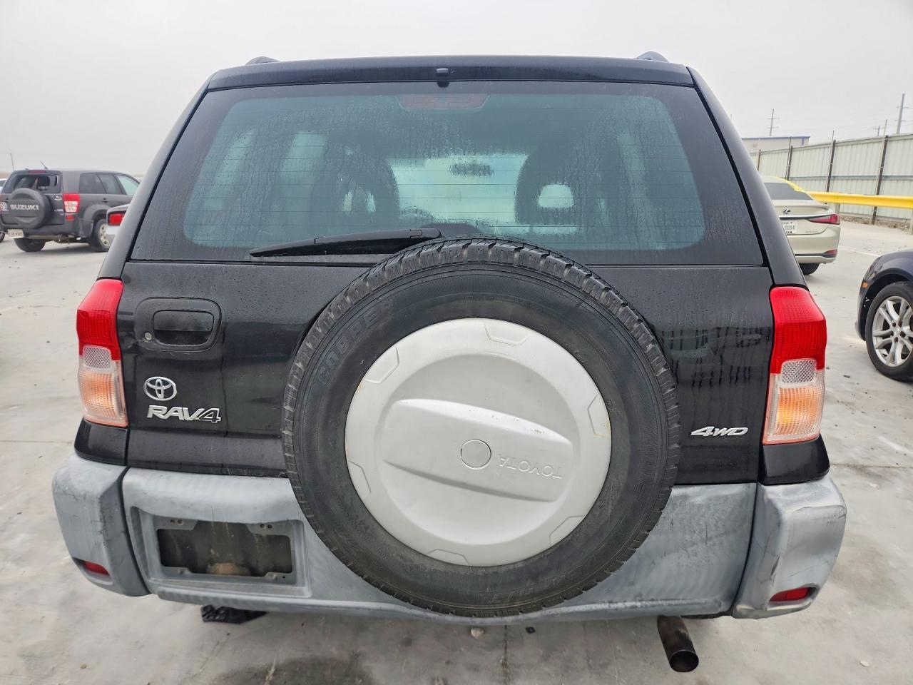 2001 TOYOTA RAV4