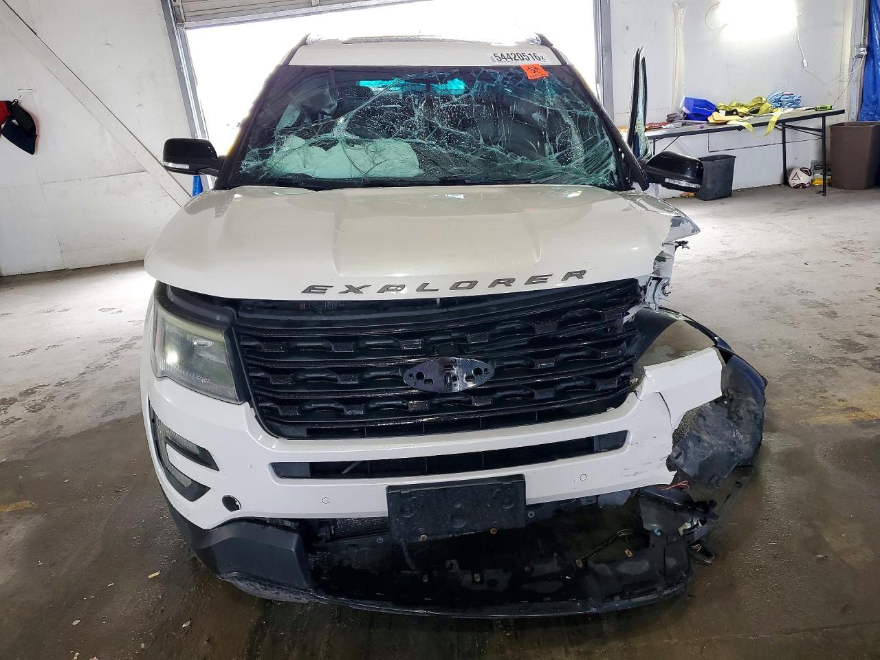 2016 FORD Explorer Sport Trac