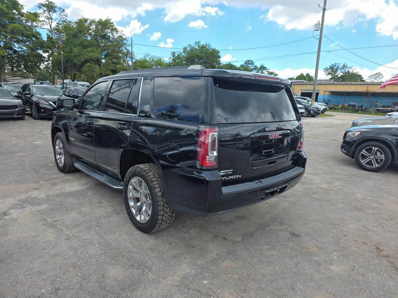 2016 GMC Yukon