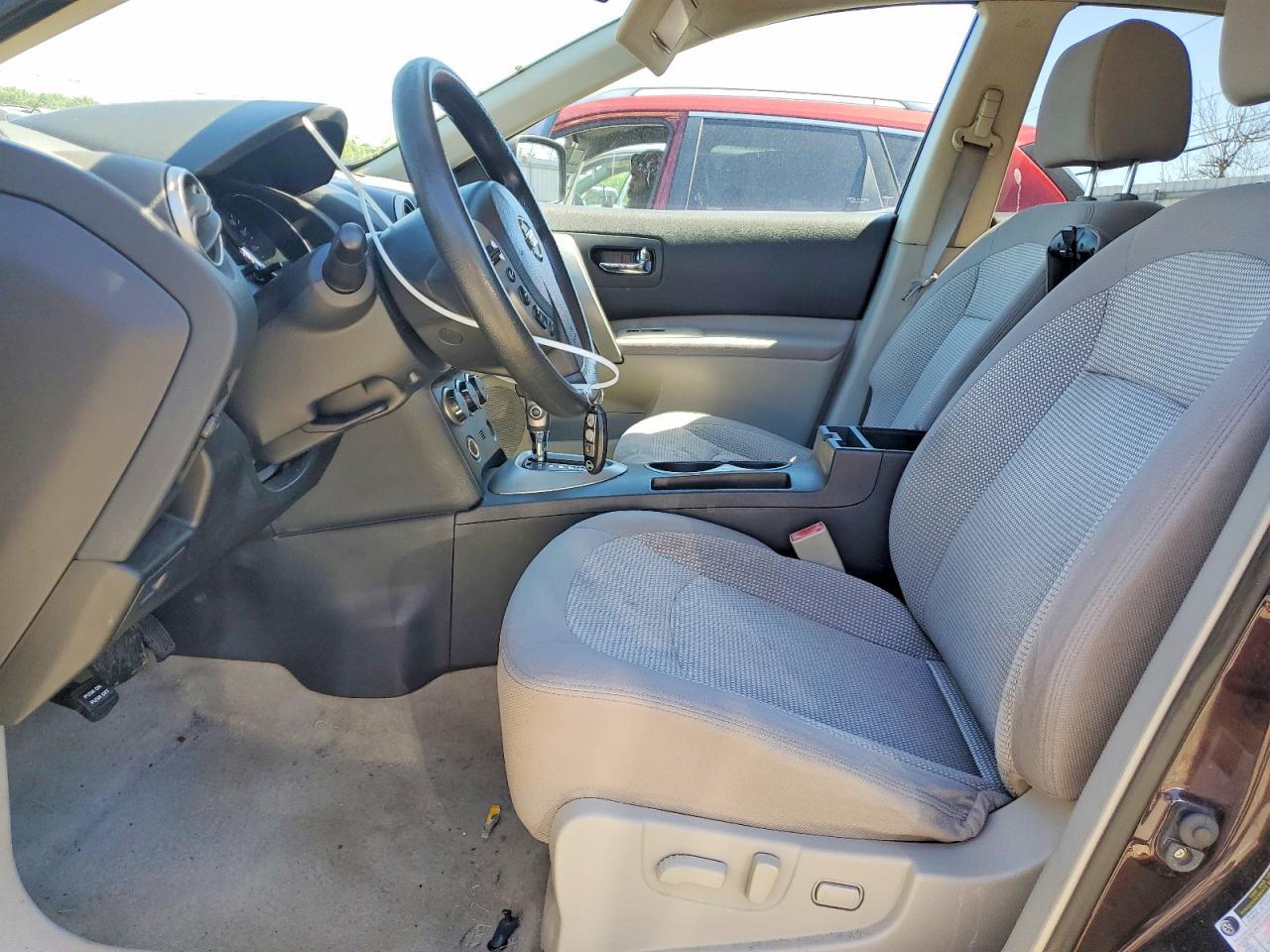 2011 NISSAN ROGUE