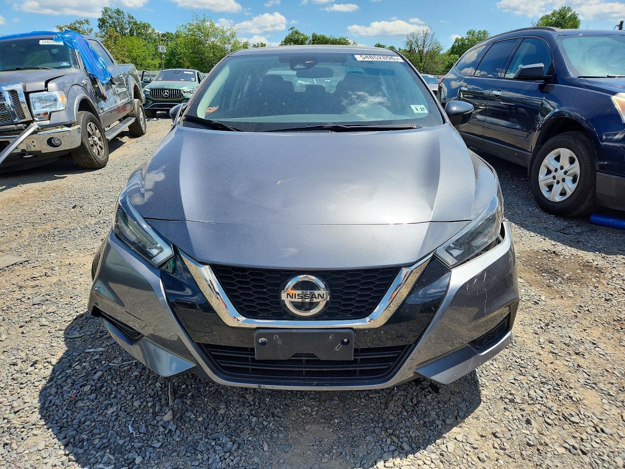 2022 NISSAN VERSA