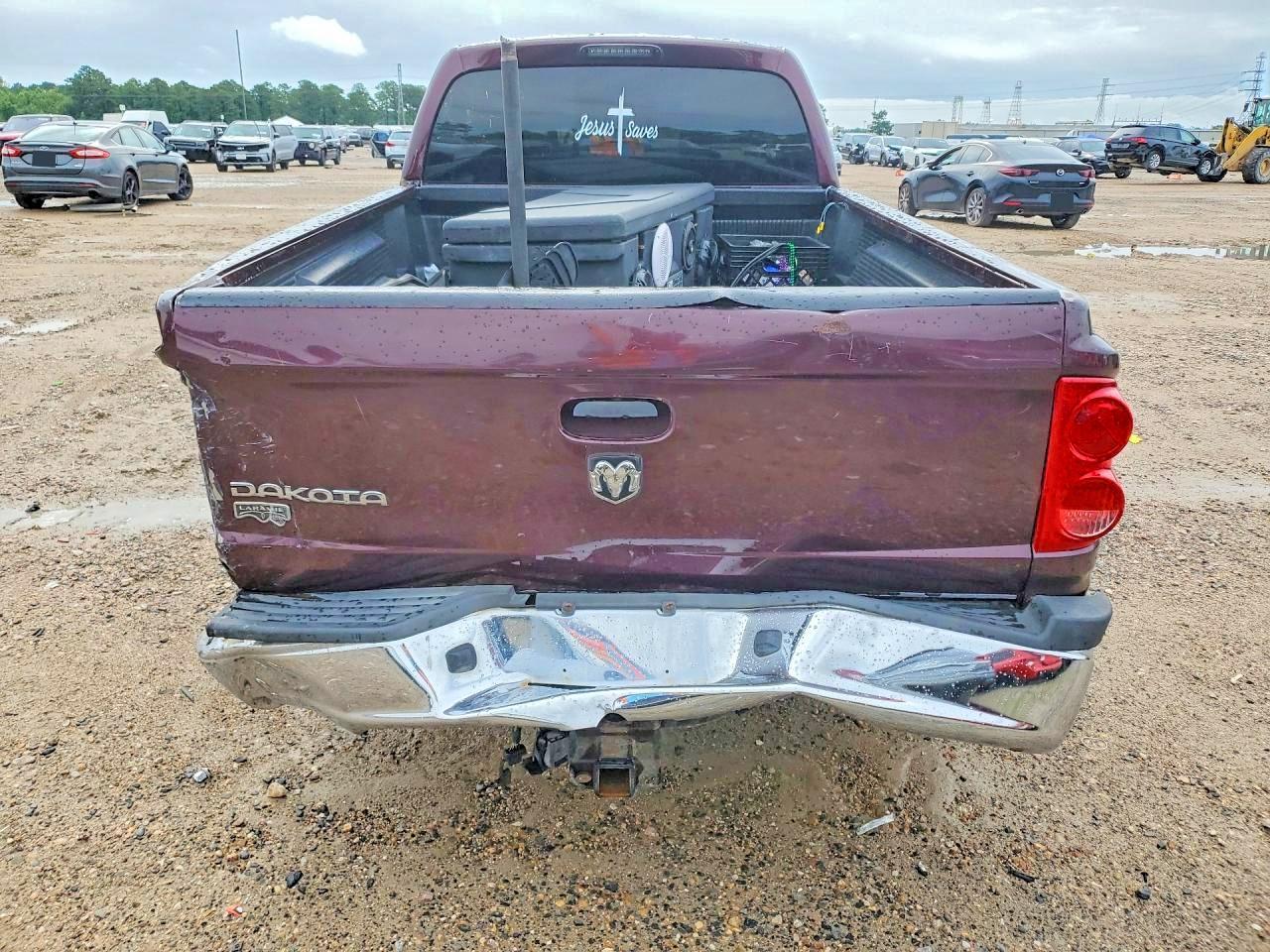 2005 DODGE Dakota