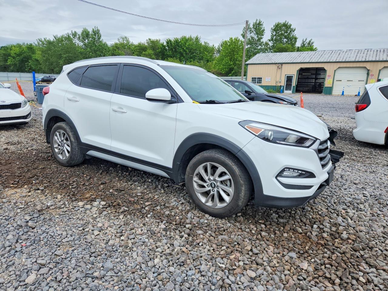 2017 HYUNDAI TUCSON