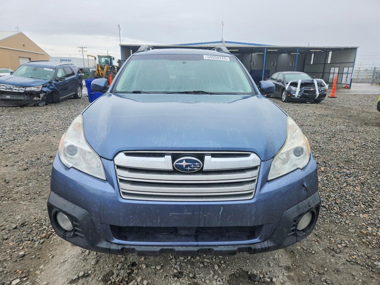 2014 SUBARU Outback
