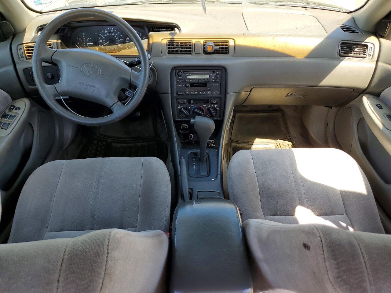 1998 TOYOTA CAMRY