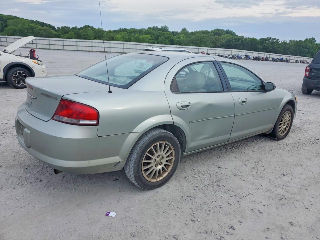 2005 CHRYSLER Sebring