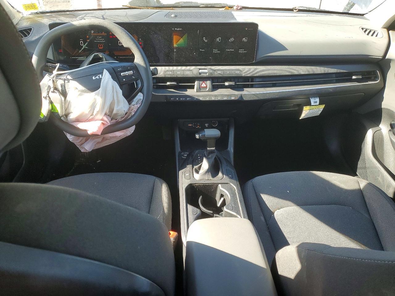 2025 KIA K4